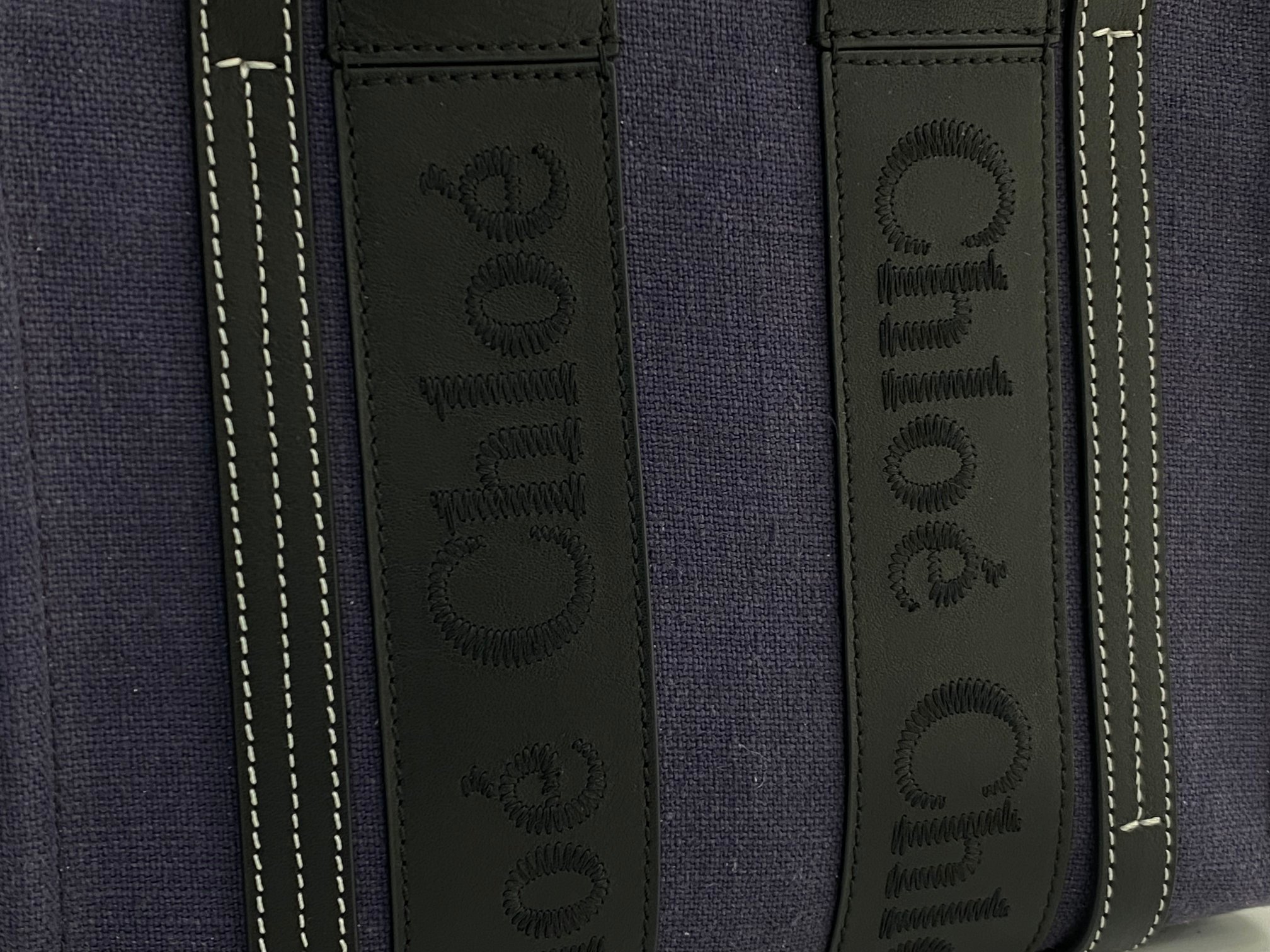 Chloe Small Woody Tote Bag In Linen